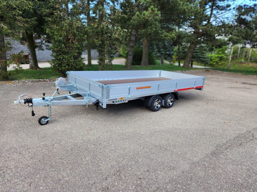 Sklopka Temared, ALU bočnice, 456x204cm, 2700kg, nájezdy