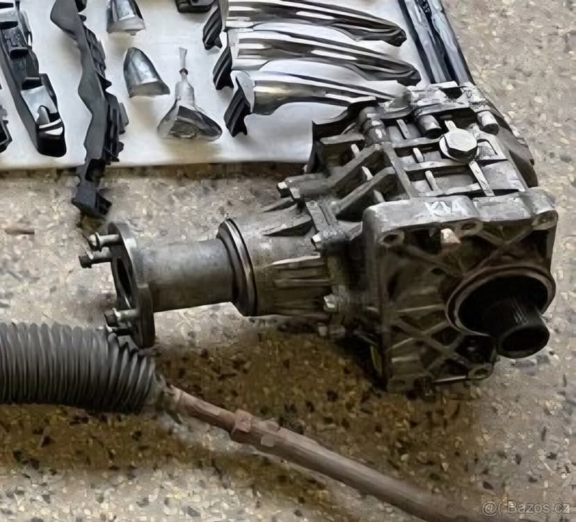 Kia Sportage III náhrdní díly original