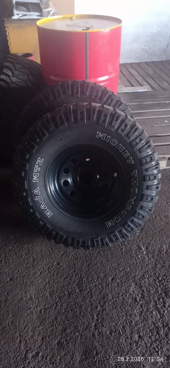 Kompletní kola JEEP Wrangler