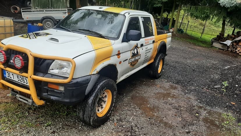 L 200 4×4 offroad Pick up extrem