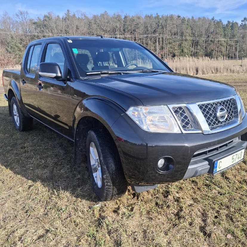 Nissan navara 2.5 td 140kw 178tkm