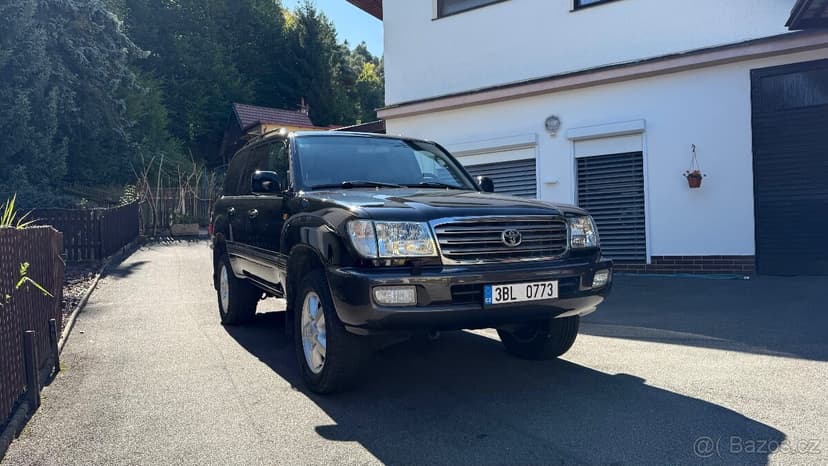 Toyota Land Cruiser,  LC100 4.7 V8, původ ČR, servis