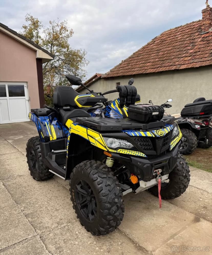 Čtyřkolku CF Moto X1000