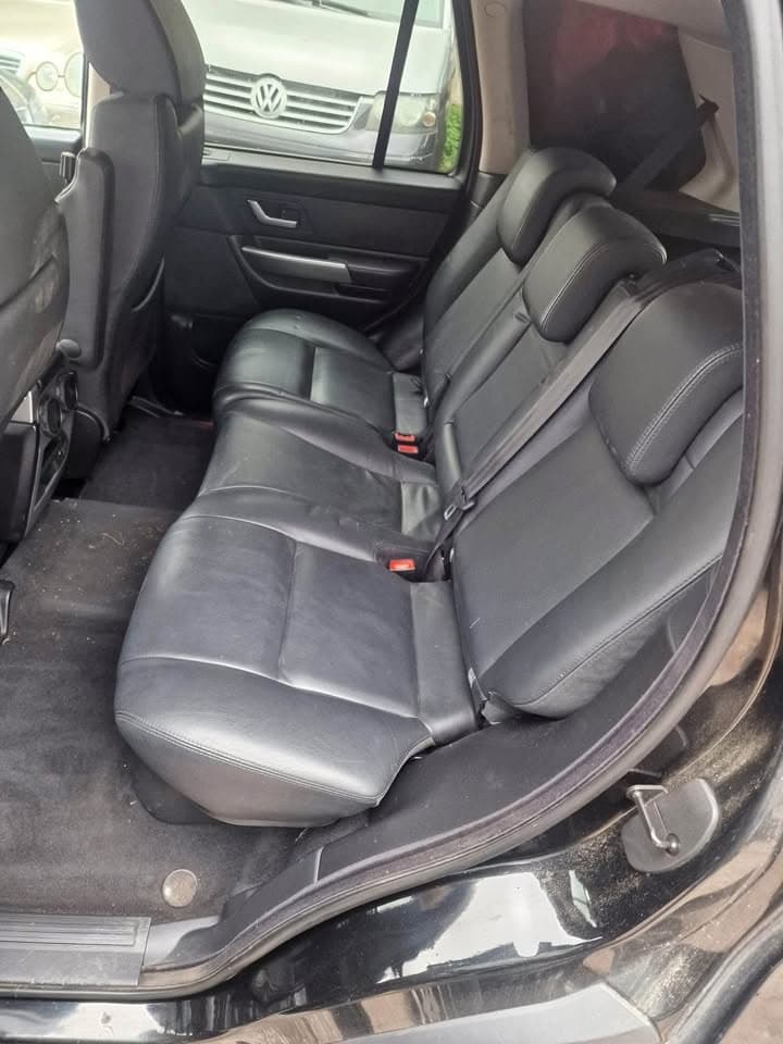 Range rover sport 2.7d na díly  motor ko doklady