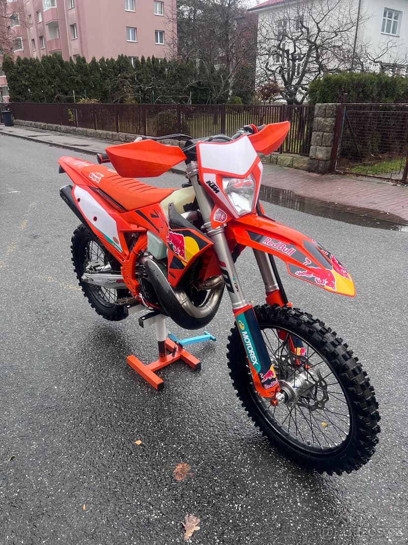 KTM EXC 300 TBI , 2025 , 51,2mth najeto .
