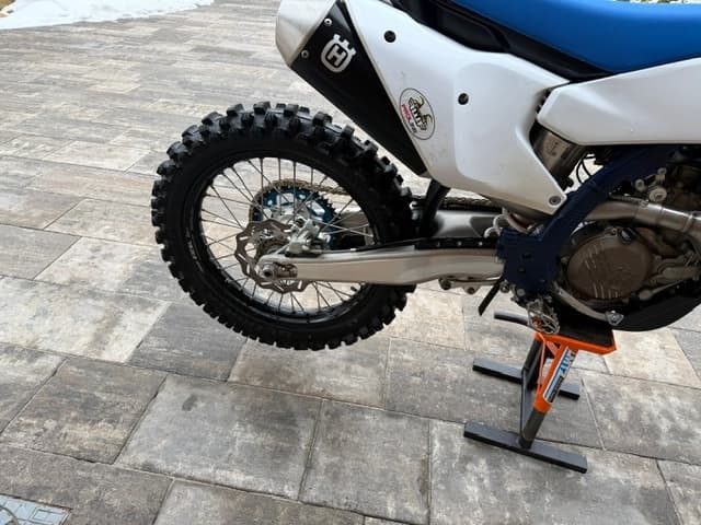 Husqvarna 450 FC 2025
