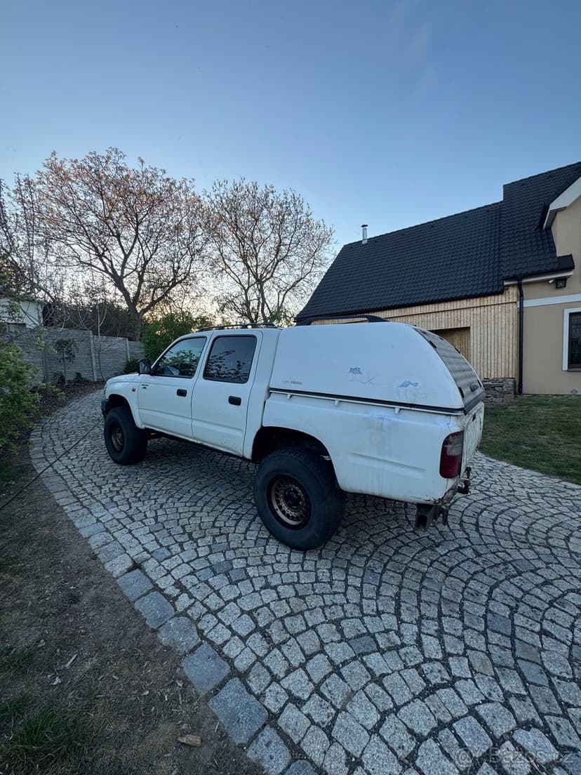 Toyota Hilux 2.5 2004