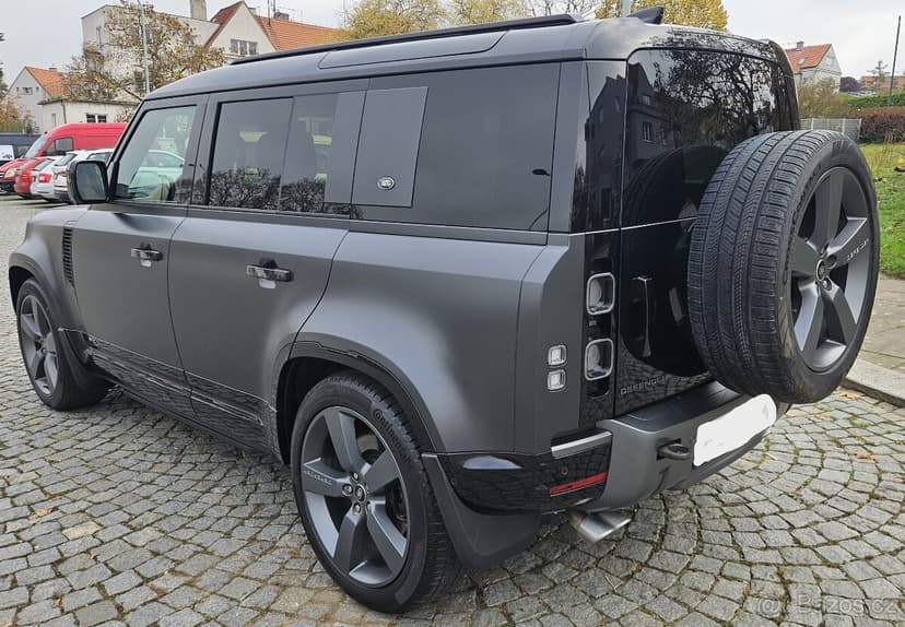 Land Rover Defender 110 V8 Carpathian edition 525