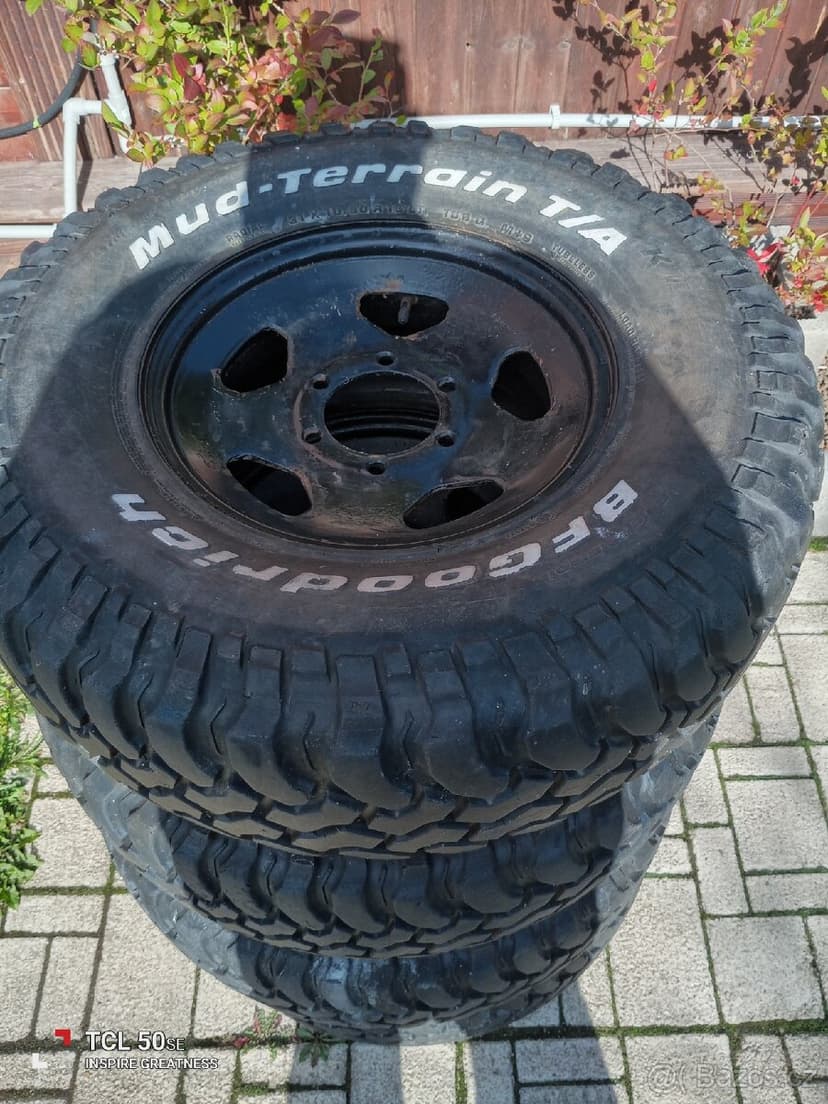 4ks disk R15 (6x139,7)+ 4ks pneu 31x10,5R15