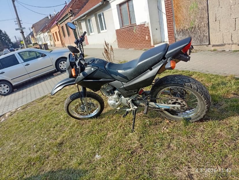 Tmec 125 enduro( identická Honda Xr 125)
