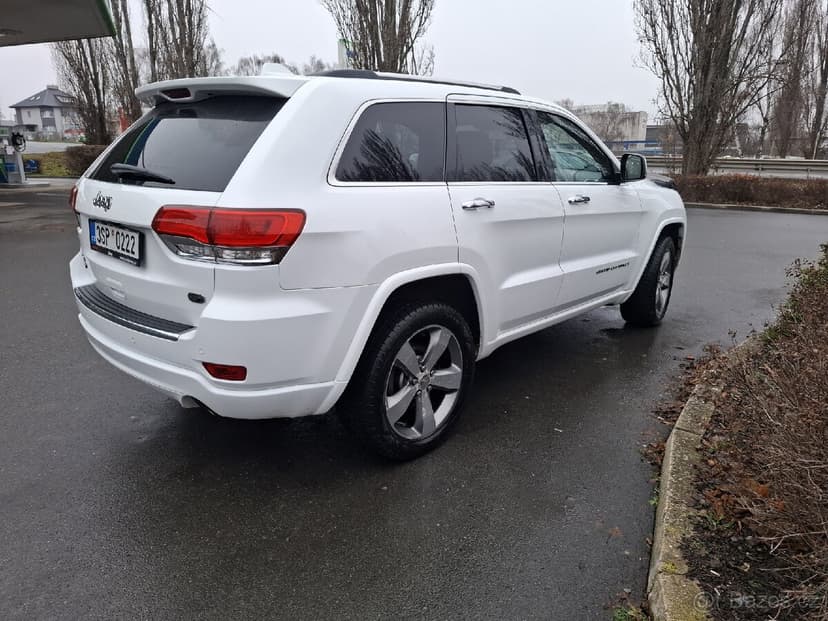 Jeep Grand Cherokee 3.0d, koupen v ČR, 145tkm.