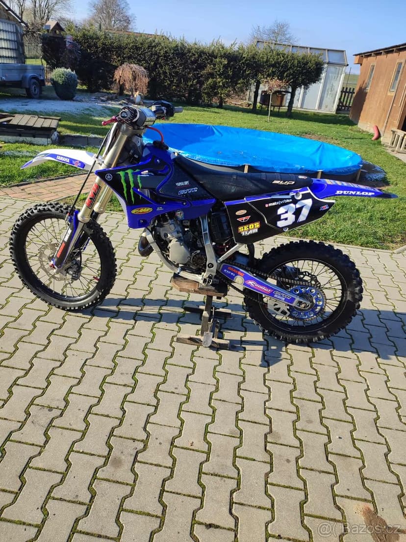 Yamaha YZ 125