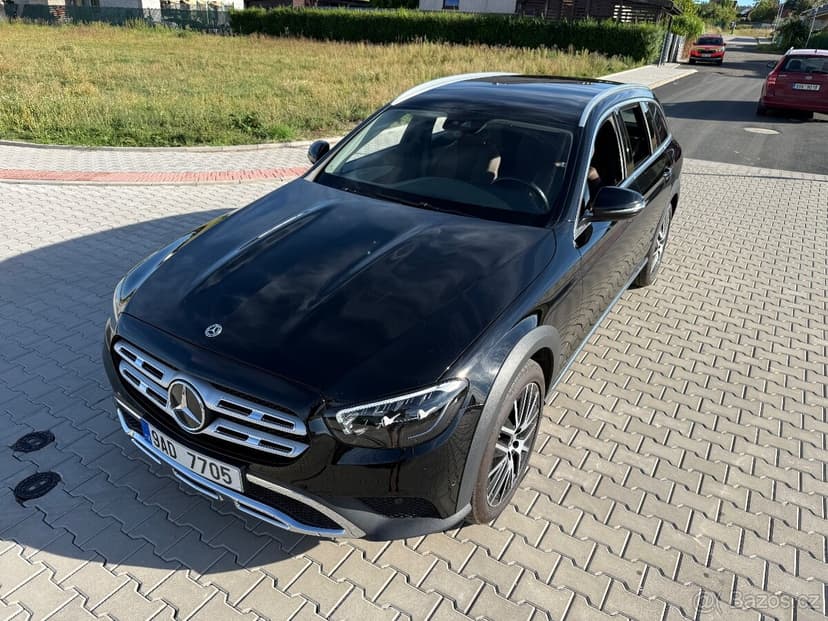 E 220d 4-MATIC ALLTERRAIN,2022,FACELIFT,CZ,DPH,EXTRA STAV