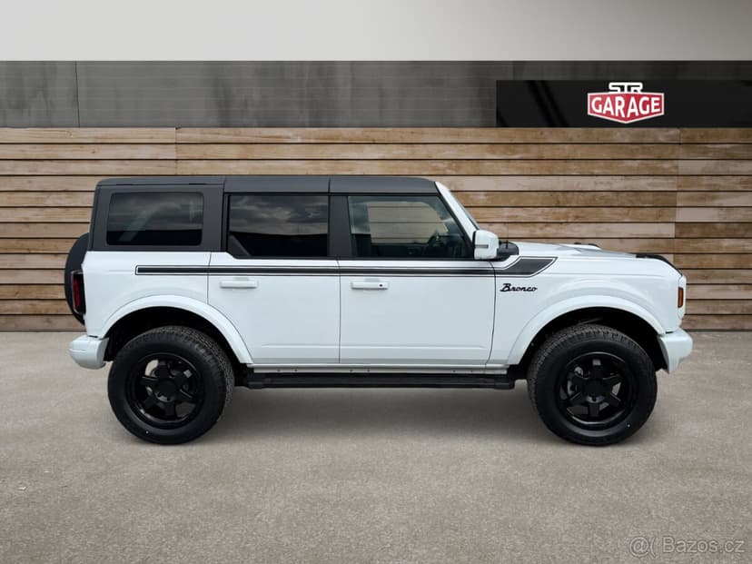 BRONCO WHITE BY STR GARAGE