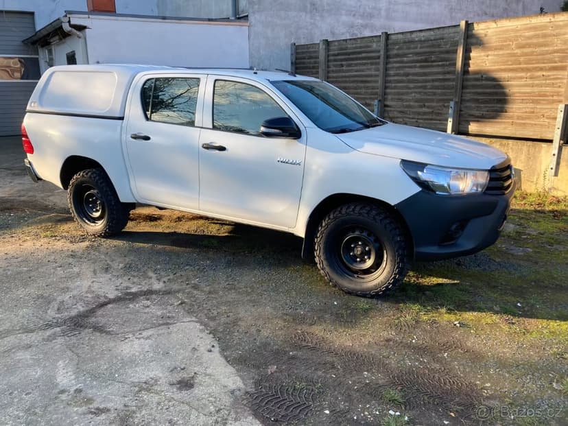 Toyota Hilux Double Cab 2.4 D-4D 4WD | 2018