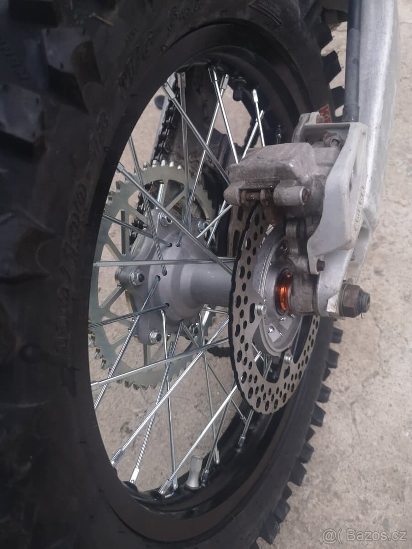 Yamaha WR 250f, 2003, bez motoru, TP depozit.