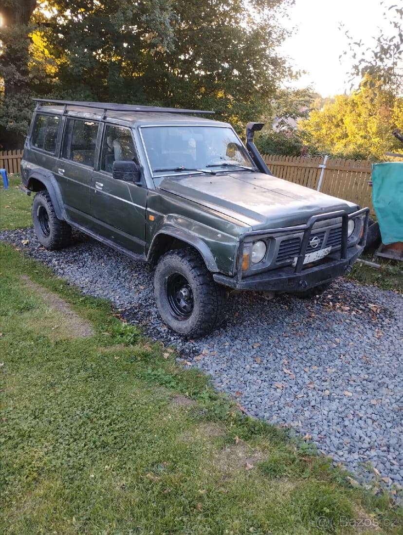 P: : Nissan Patrol GR Y60 wagon, 2,8 TD