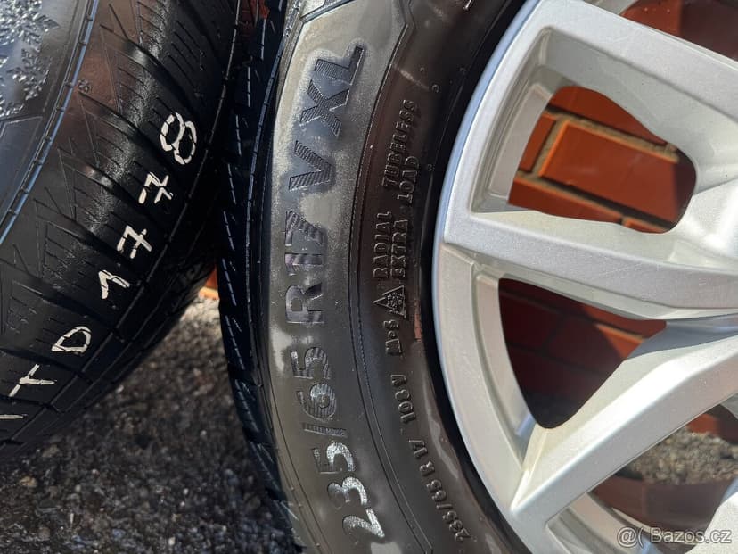 Komplety kol R17 Jeep