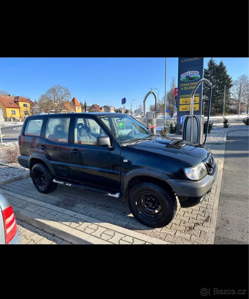 Nissan Terrano II – 4x4 – nová STK – pracovní auto