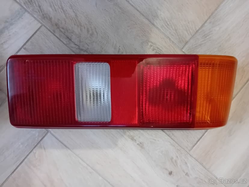 Zadní světla Ford Sierra 2