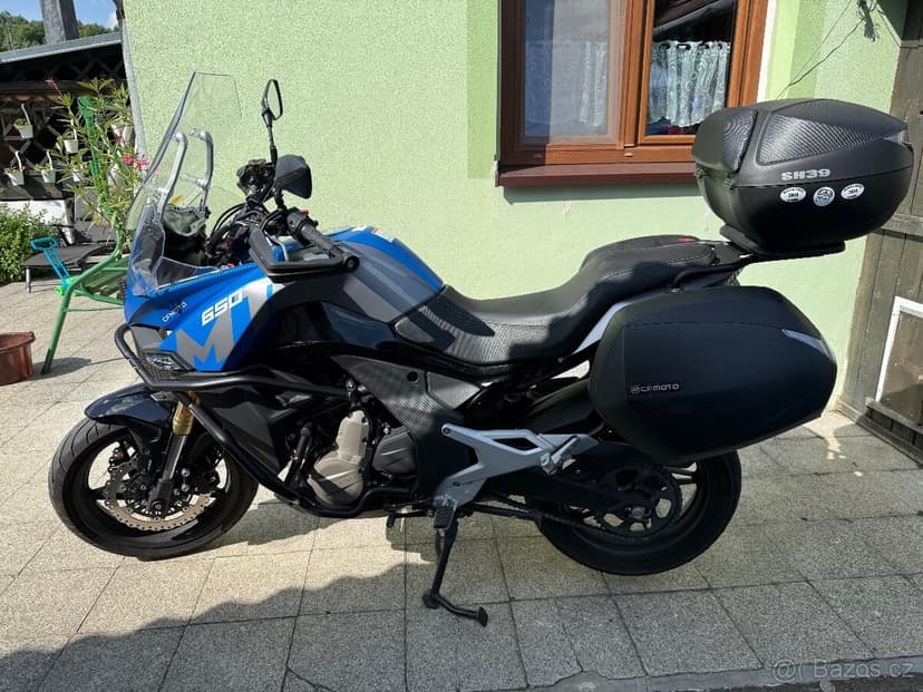CFMOTO 650MT