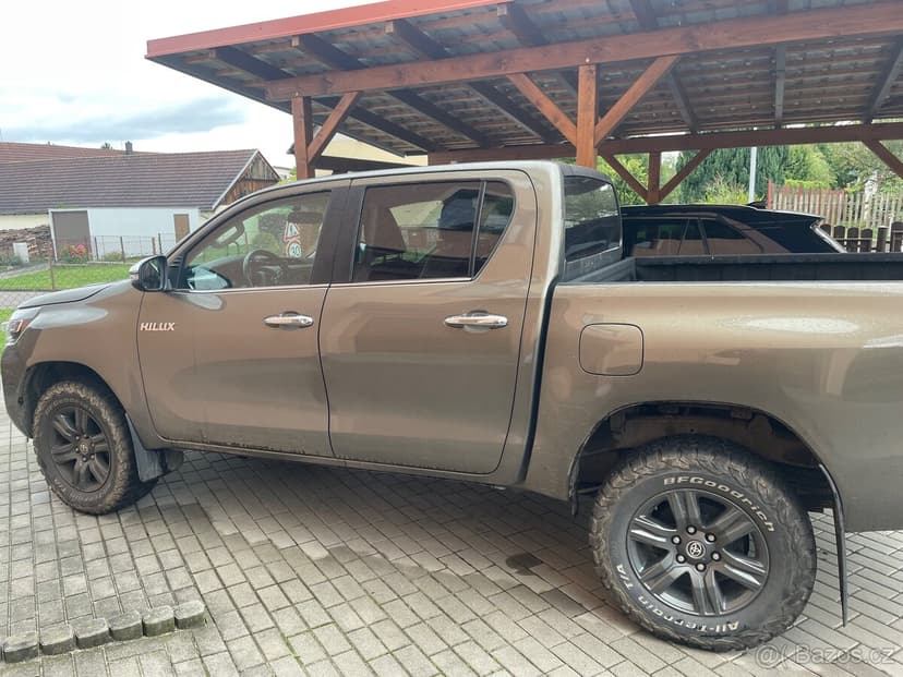 Prodám Toyota Hilux