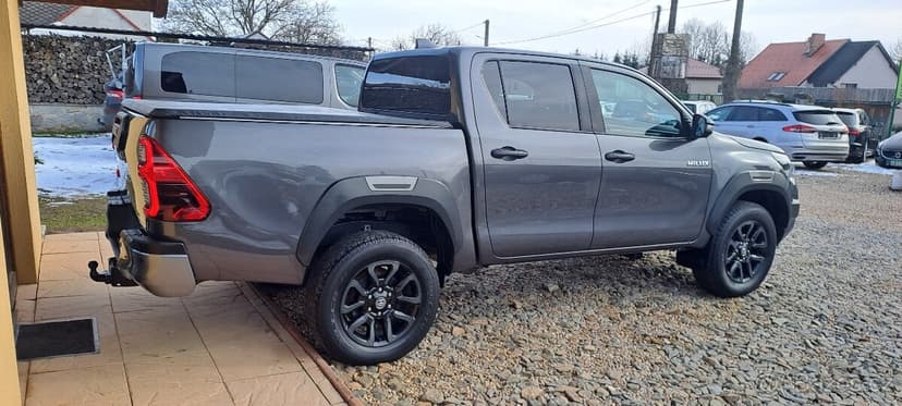 Toyota Hilux 2.8 D-4D 150kW ČR 1MAJ. DPH