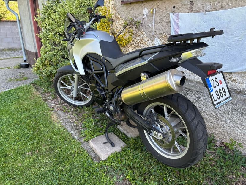 Prodám BMW F 650 GS pouze 20270km