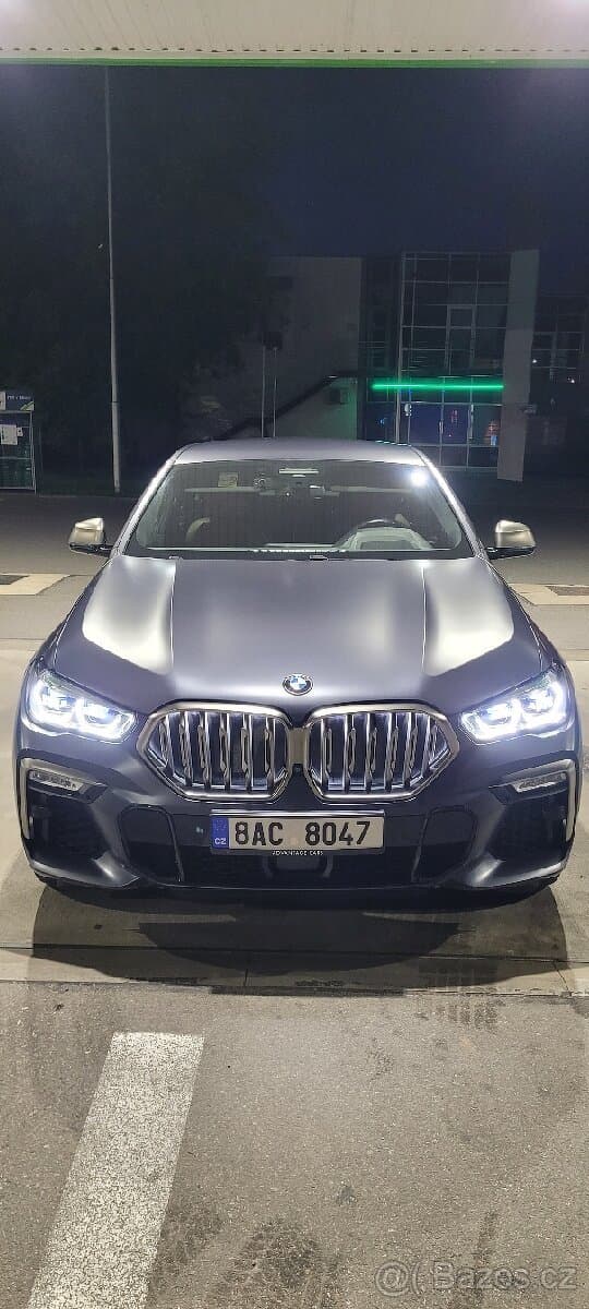 BMW X6 M50i xDrive