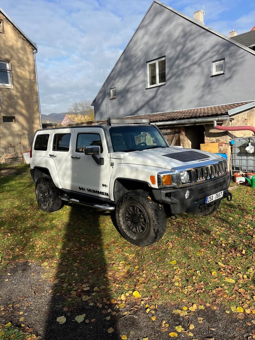 Hummer H3