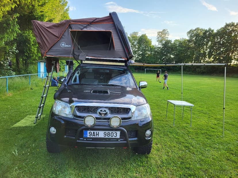 Toyota HILUX 3,0 D, 126 kW, manuál, 2009, EXPEDIČNÍ SPECIÁL