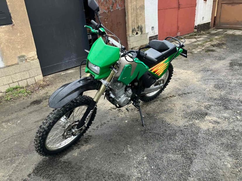 Yuki TR(SM GY3) 125 (250)