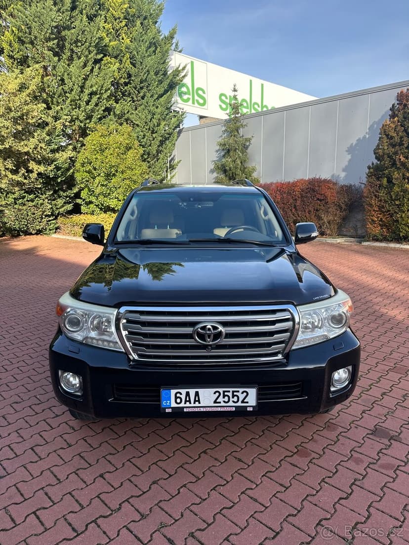 Toyota Land Cruiser 200 4.5D-4D V8 Luxury 7mist