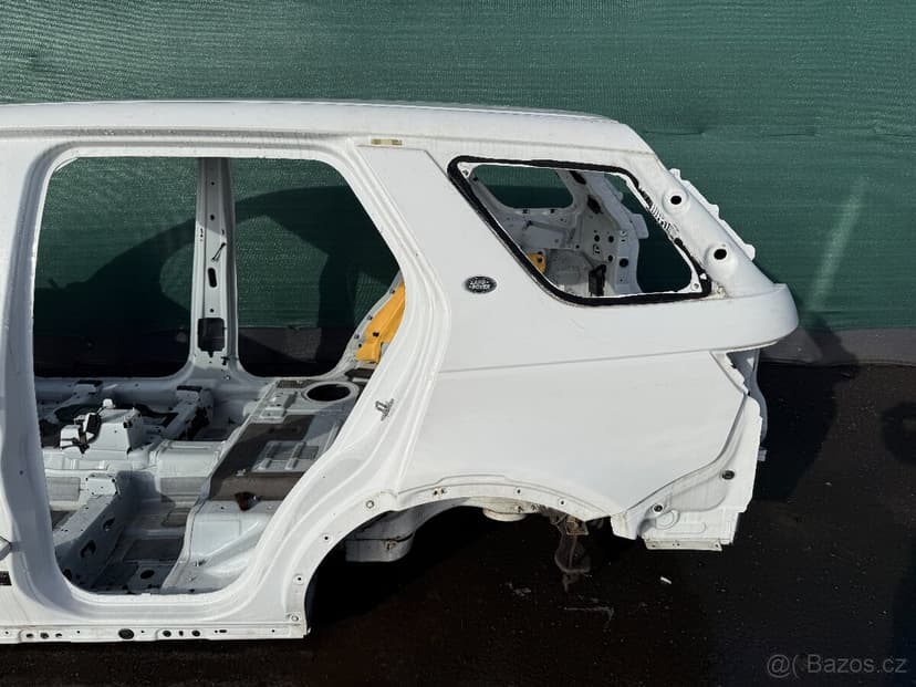 VÝŘEZOVÉ DÍLY KASTLE LAND ROVER DISCOVERY SPORT L550