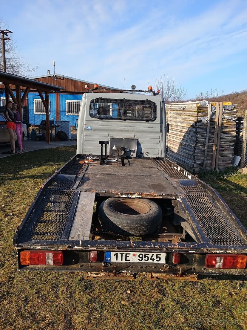 Odtahovy speciál , odtahovka Citroen Jumper 2.5 D