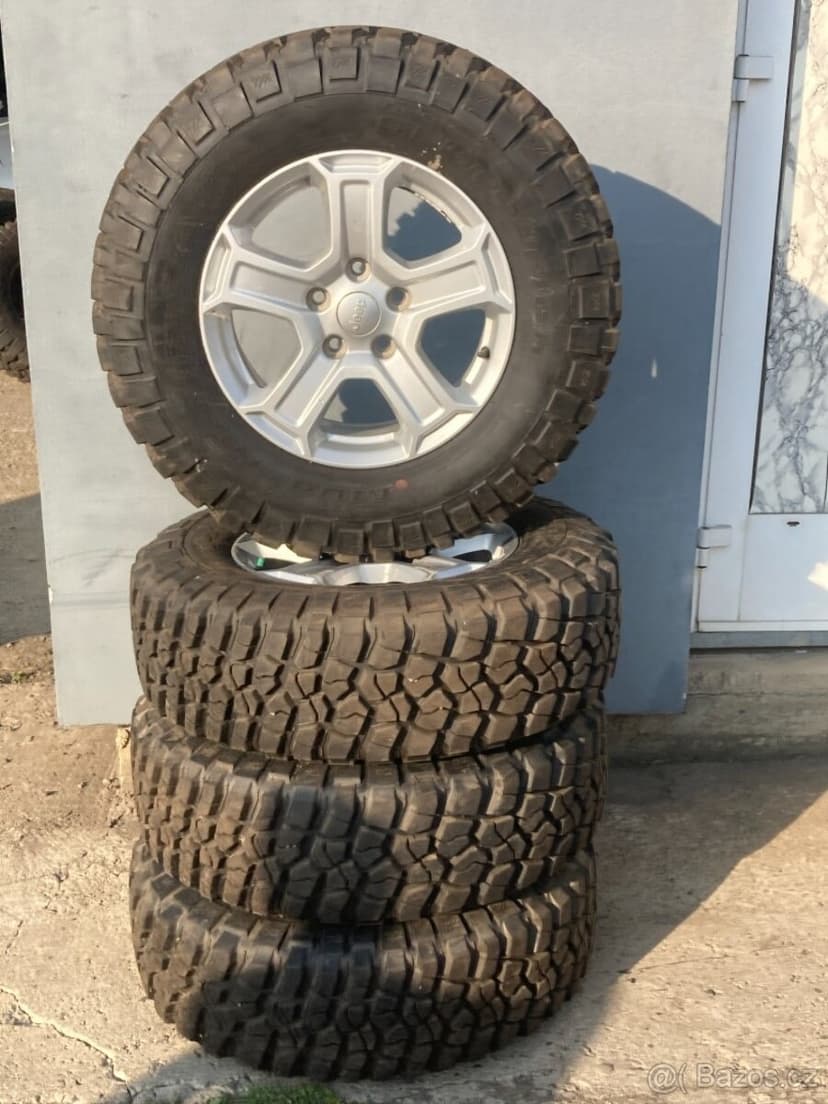 ALU kola JEEP WRANGLER JL JK R17x7 + 5 PNEU