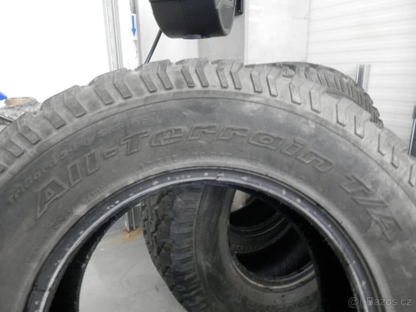 BF Goodrige All terrain 265/70 r17