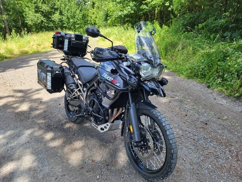 Triumph Tiger 800 XCx cestovní enduro