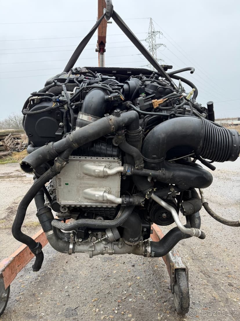 ---LAND ROVER RANGE ROVER 3.0 V6 BiTURBO VELAR DISCOVERY V--