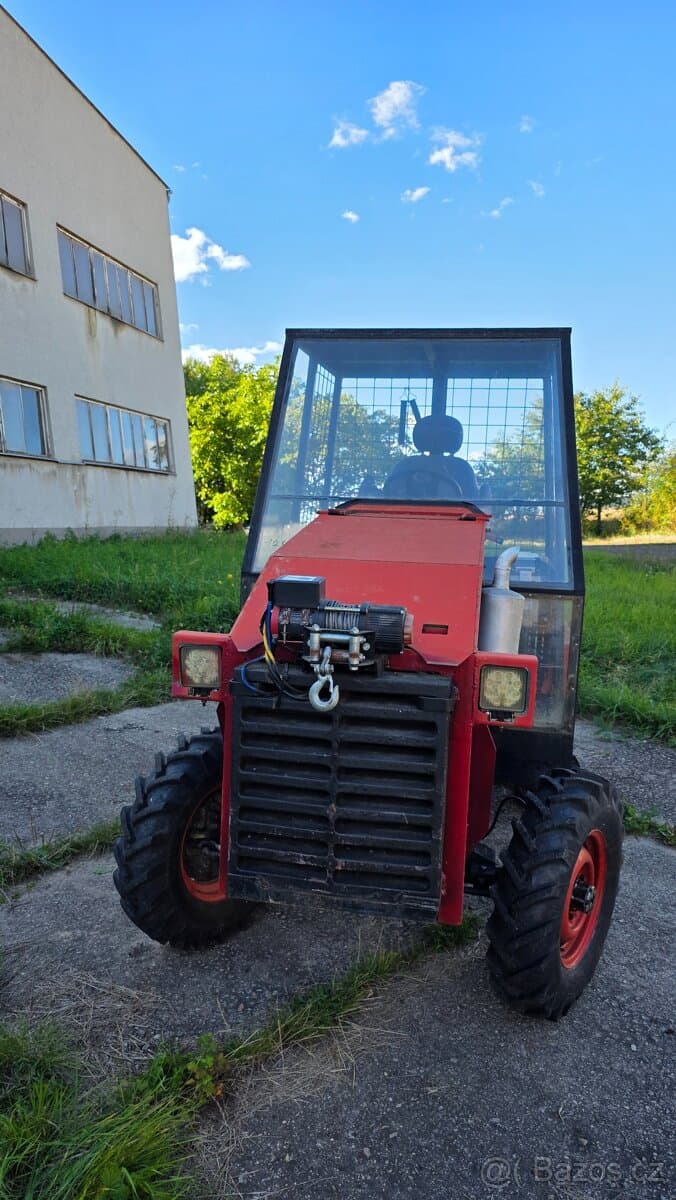 Prodám nebo vyměním Traktor domácí výroby 4x4