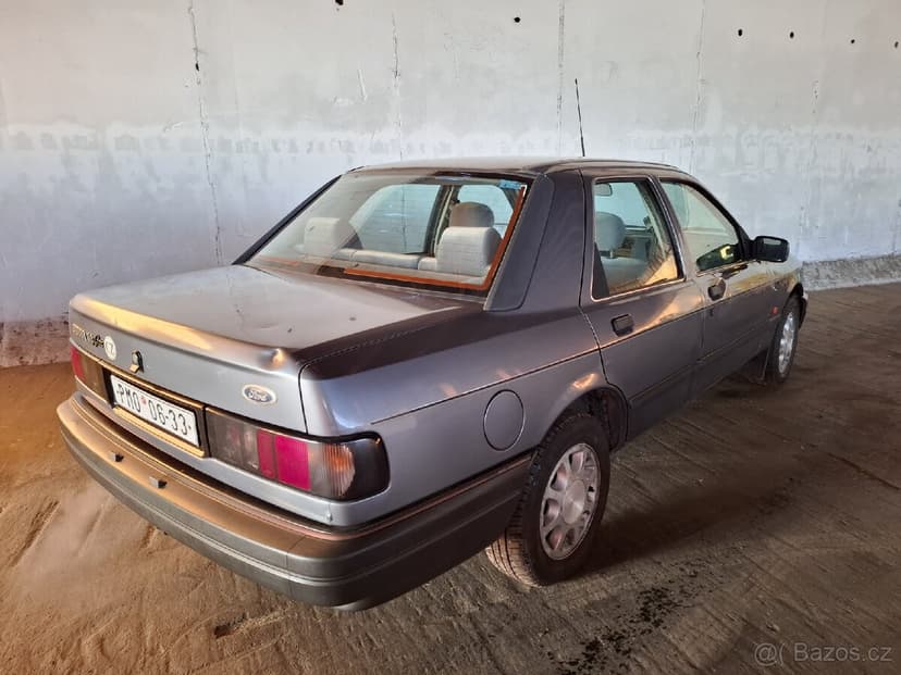 Ford Sierra 1.8 Ghia 1990
