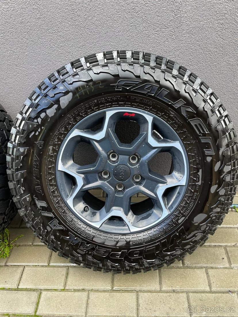 Kola Wrangler/Gladiátor R17