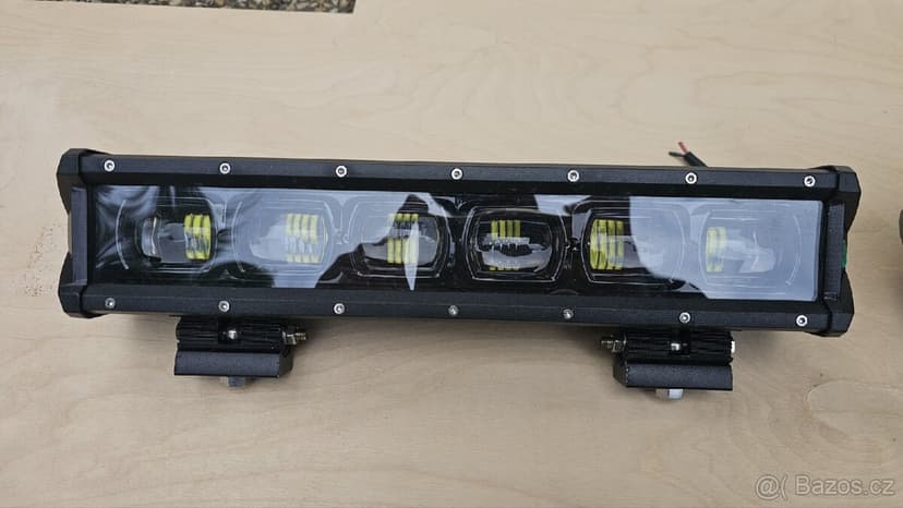2x Led offroad světlomet 60 W, 6600 lumenů ( 9-32V)