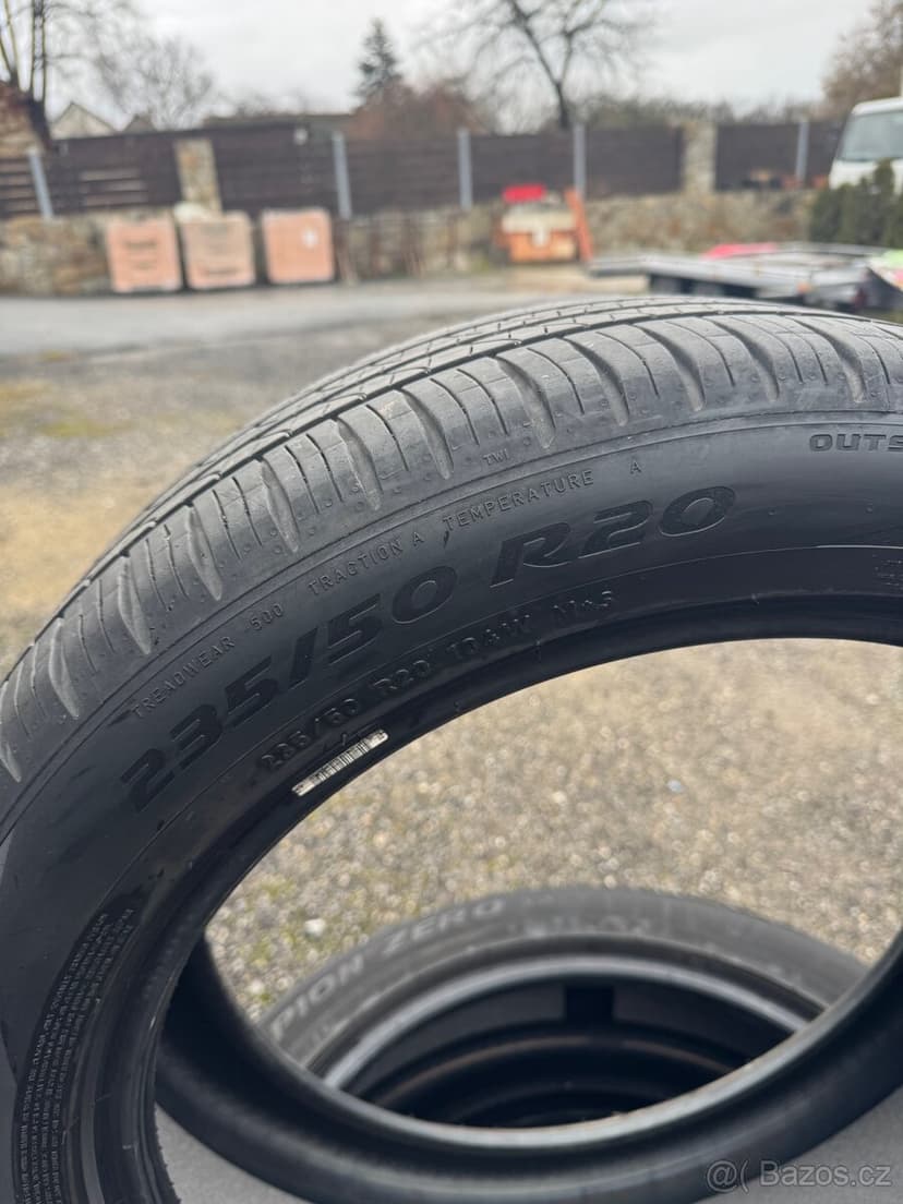 235/50 R20 Celoročně pneu sada Pirelli Scorpion Zero