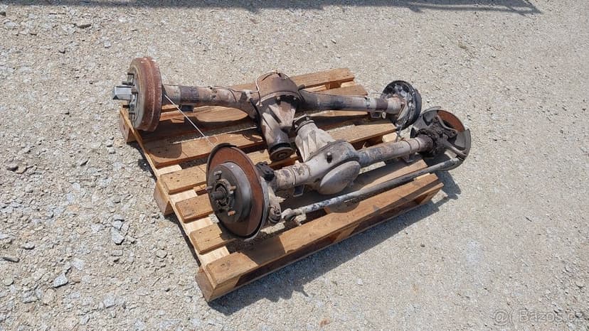 Suzuki Samurai – Nápravy široké