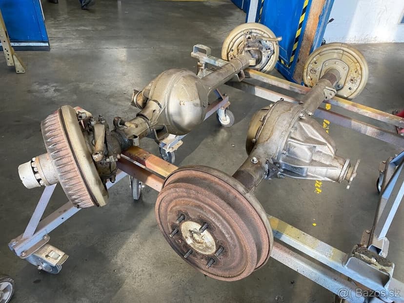 Nápravy Toyota Land Cruiser 40 42 45