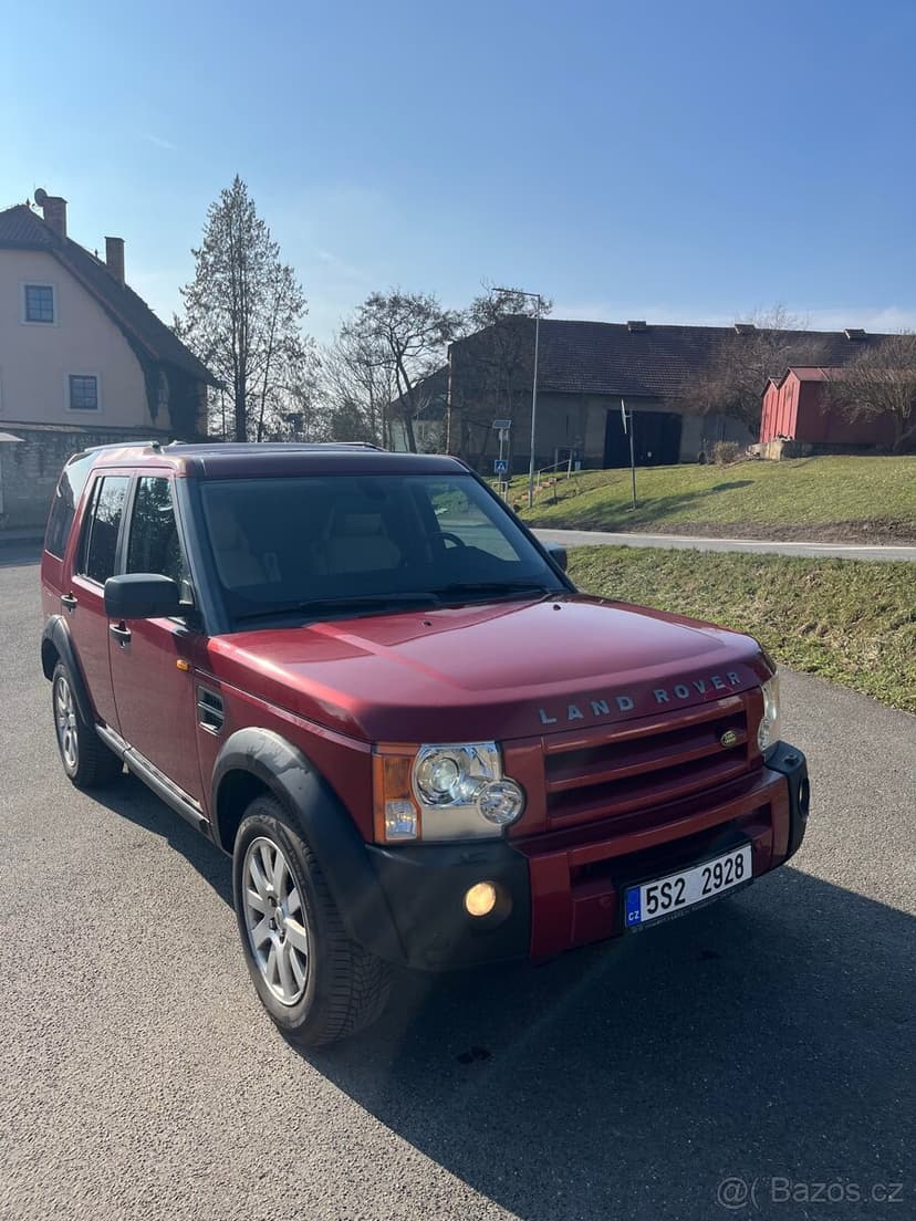 Land rover discovery 3 LR3 4.4 V8 stav A+ 7mist 3zona klima