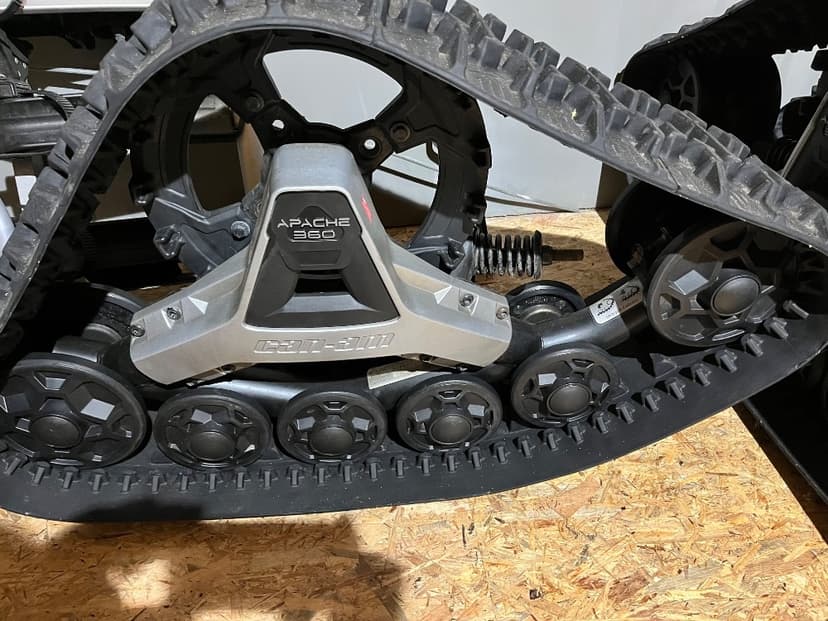 Prodám sněžné pásy na čtyřkolku