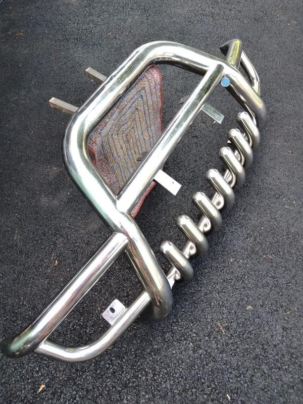 PŘEDNÍ RÁM NA AUTO