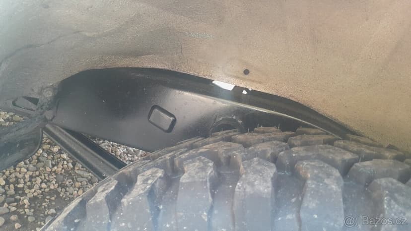 Toyota Land Cruiser LJ70 2.4 tdi z Rima ako nova